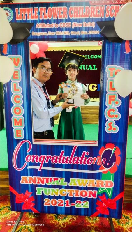 ANNUAL RESULT DISTRIBUTION DAY 2021-22